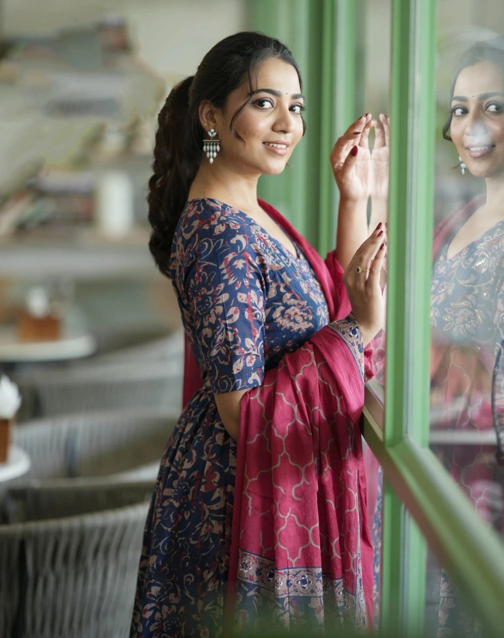 Printed Kurti NavyBlue - View 2 of 5