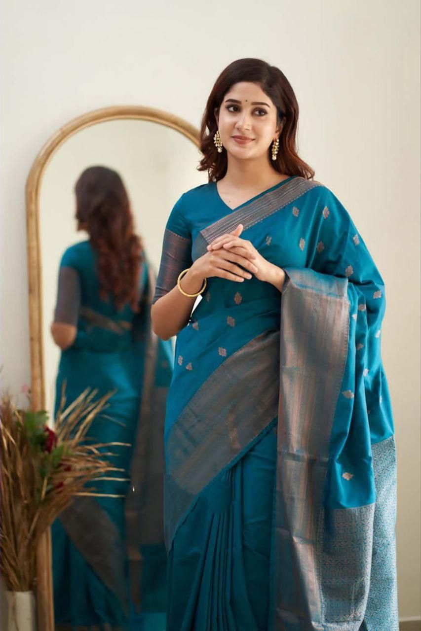 SOFT LICHI SILK NAVYBLUE SAREE - View 2 of 4